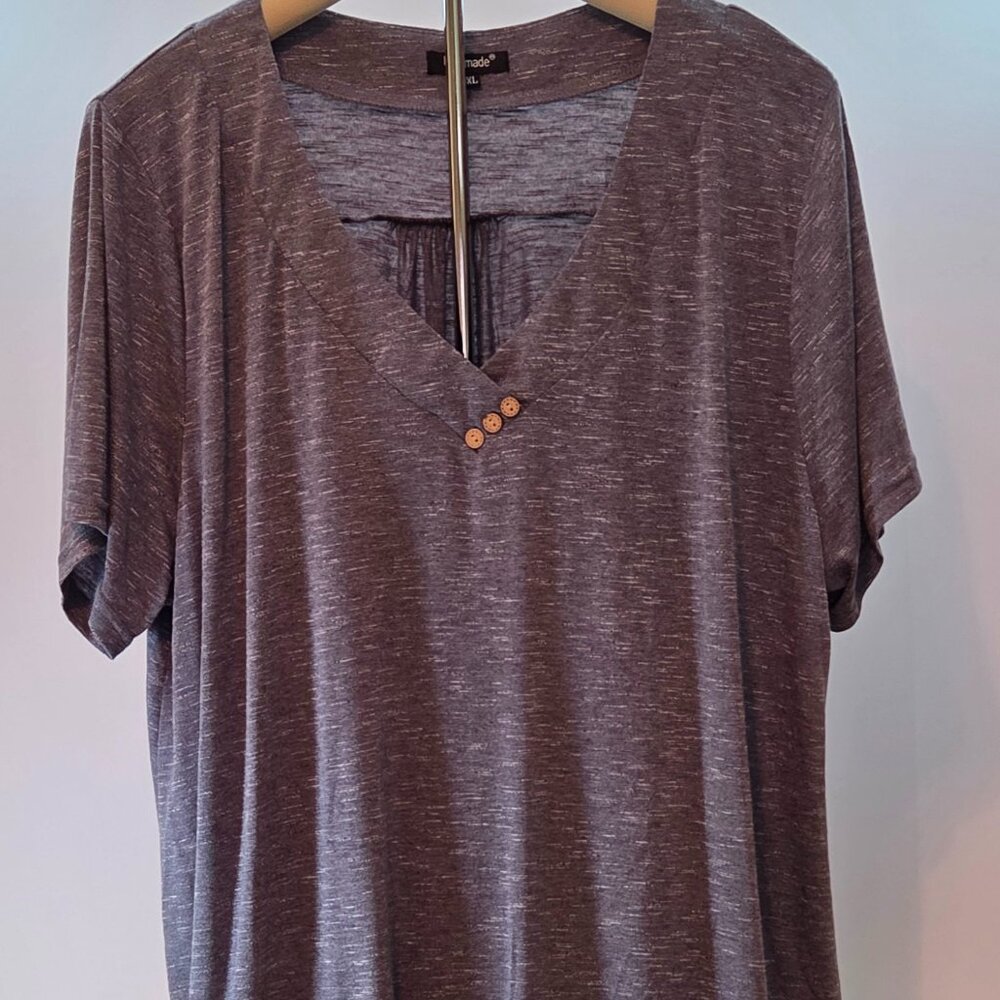 U.Vomade Short Sleeve V-Neck Purple Gray Top, 2XL, Never Worn